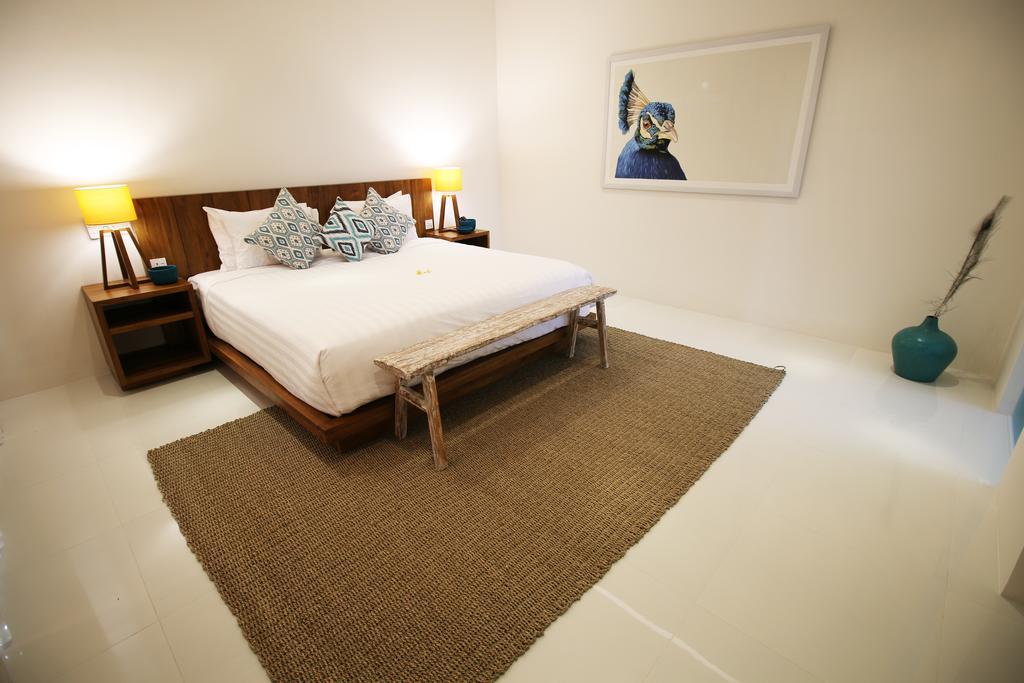 Villa Aditi, Sitara Villa Group スミニャック エクステリア 写真